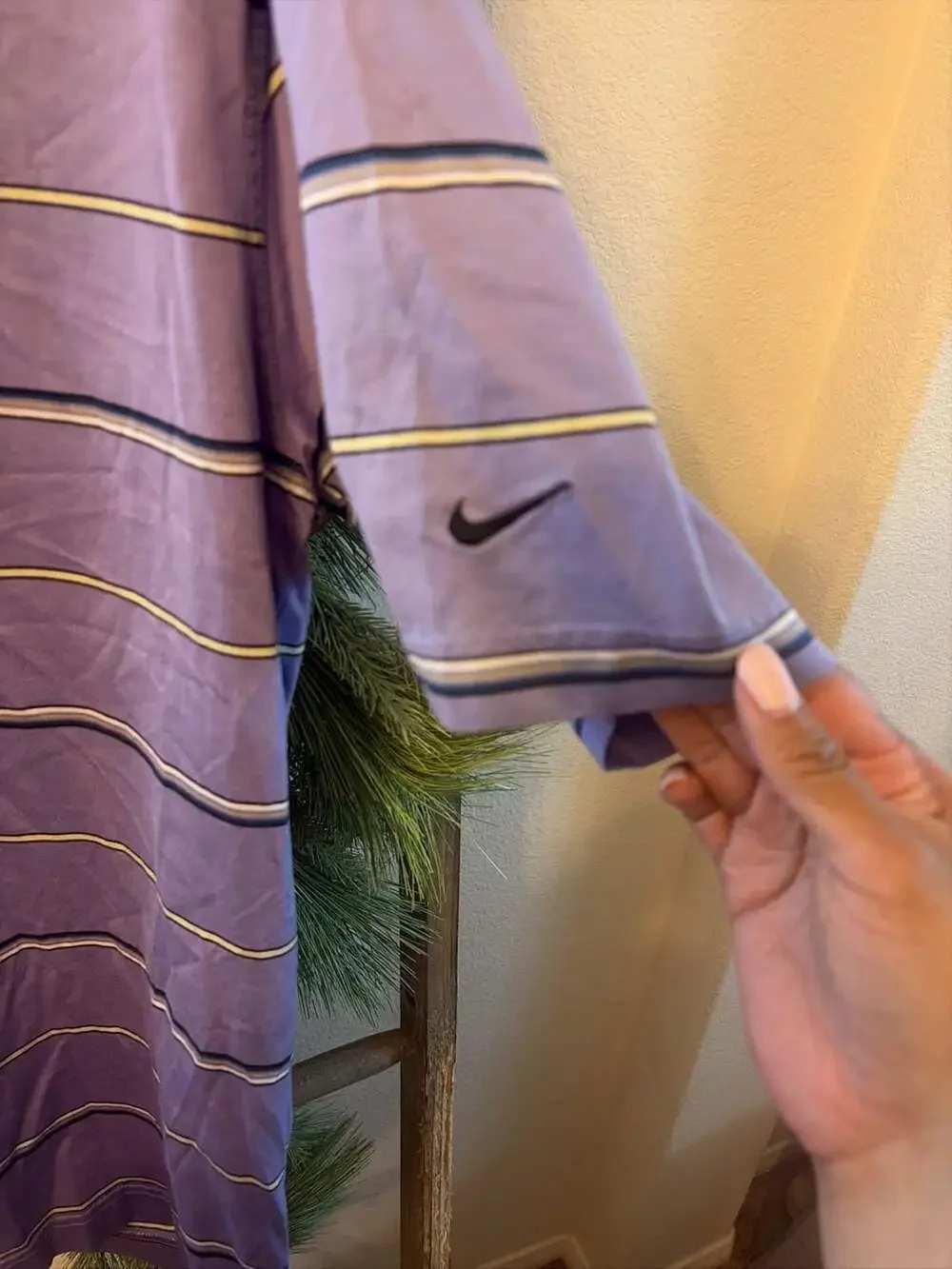 Nike Men's Purple and Multi-Stripe Short Sleeve Cotton Polo Shirt large
